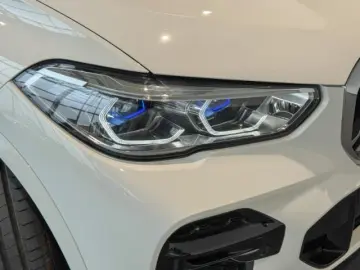 BMW X5 xDrive45e M Sport Laserlicht HUD SHZ DW 0 5%