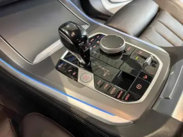 BMW X5 xDrive45e M Sport Laserlicht HUD SHZ DW 0 5%