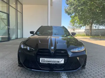 BMW M3 Competition Touring xDrive Blue Interior