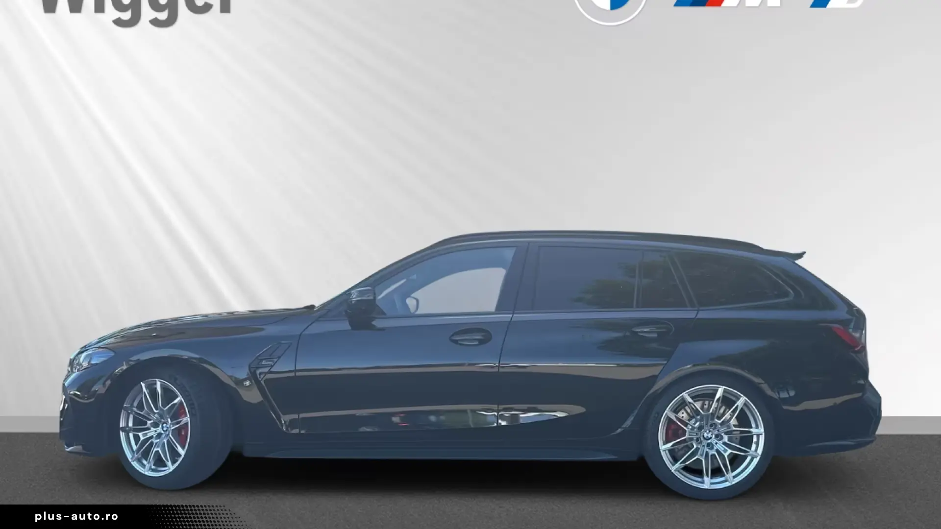 BMW M3 Competition Touring xDrive Blue Interior