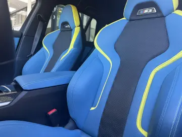 BMW M3 Competition Touring xDrive Blue Interior