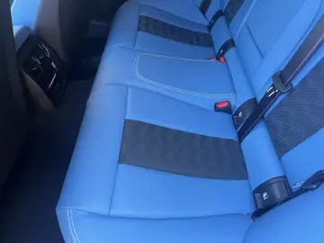 BMW M3 Competition Touring xDrive Blue Interior