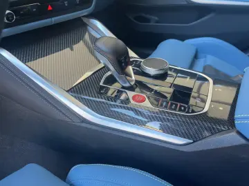 BMW M3 Competition Touring xDrive Blue Interior