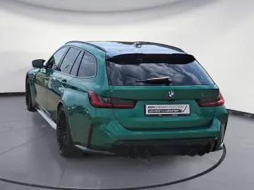 BMW M3 Competition xDrive Touring H&K Blue Interior