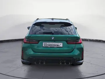 BMW M3 Competition xDrive Touring H&K Blue Interior