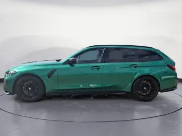 BMW M3 Competition xDrive Touring H&K Blue Interior