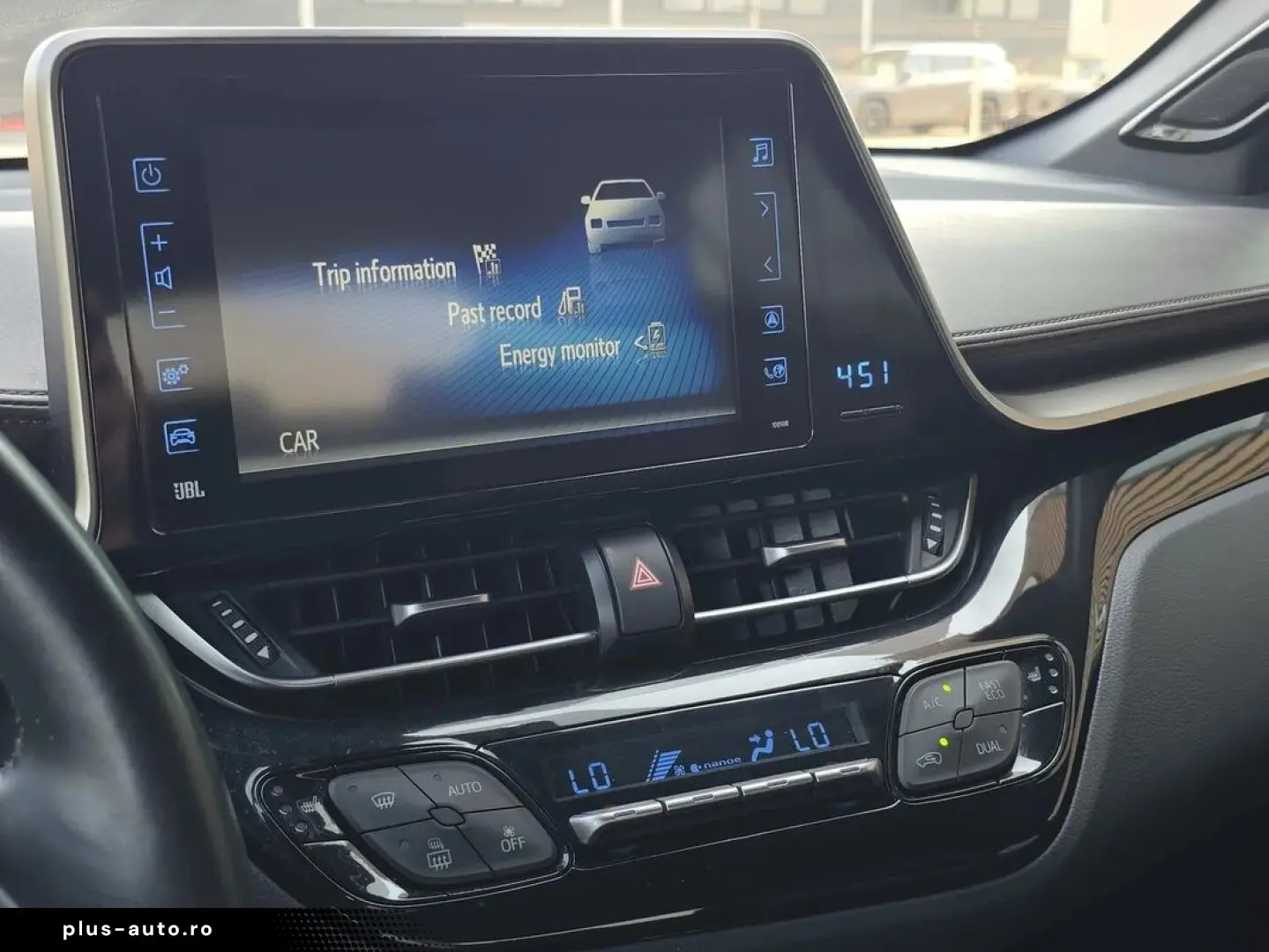 Toyota C-HR Hybrid 1.8 C-Lassy