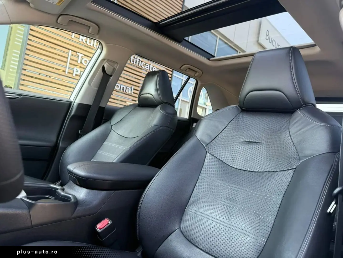 Toyota Rav-4