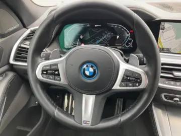 BMW X5 xDrive 45e M-Sport Laser AHK HUD Memo Sitze L