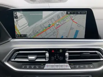 BMW X5 xDrive 45e M-Sport Laser AHK HUD Memo Sitze L