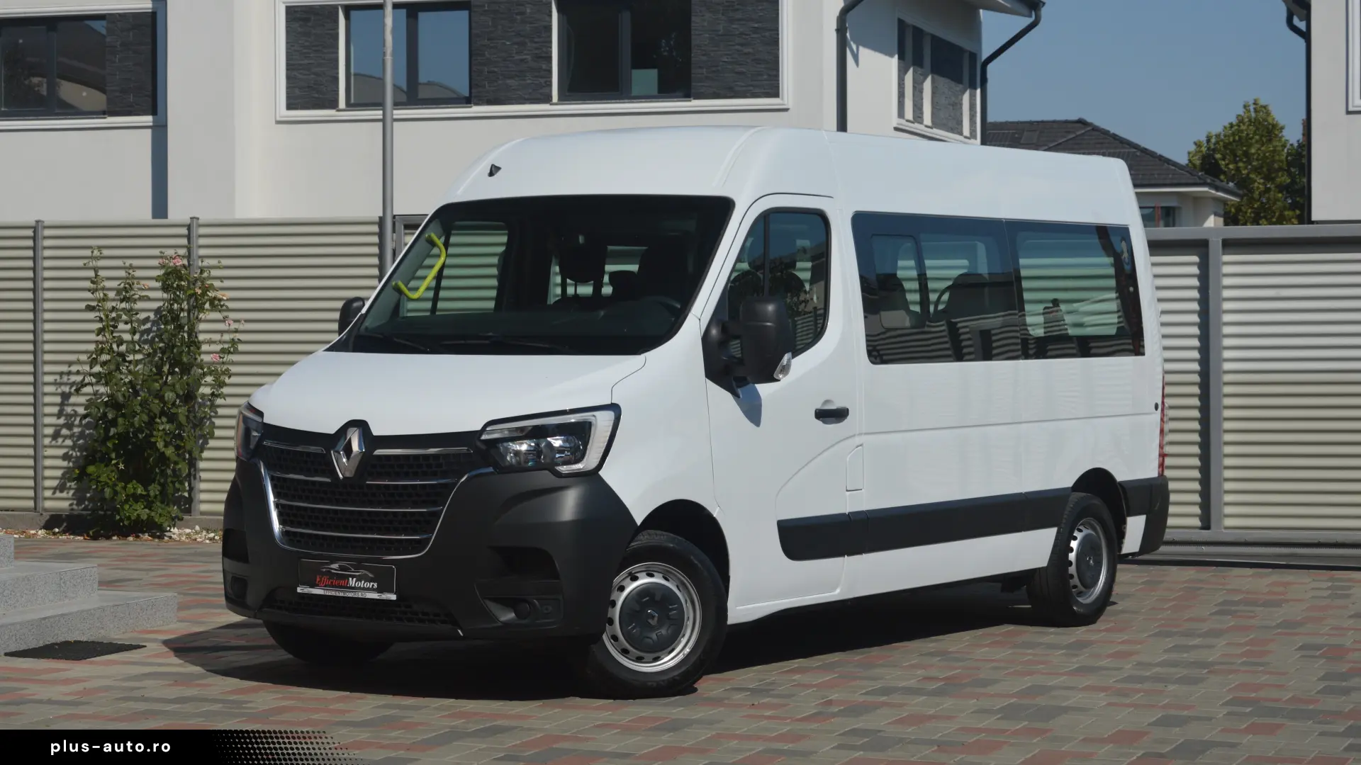 Renault Master 8 1   L3h2   Lift pentru scaune cu rotile