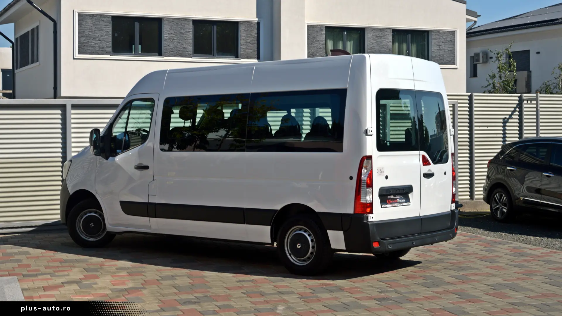 Renault Master 8 1   L3h2   Lift pentru scaune cu rotile