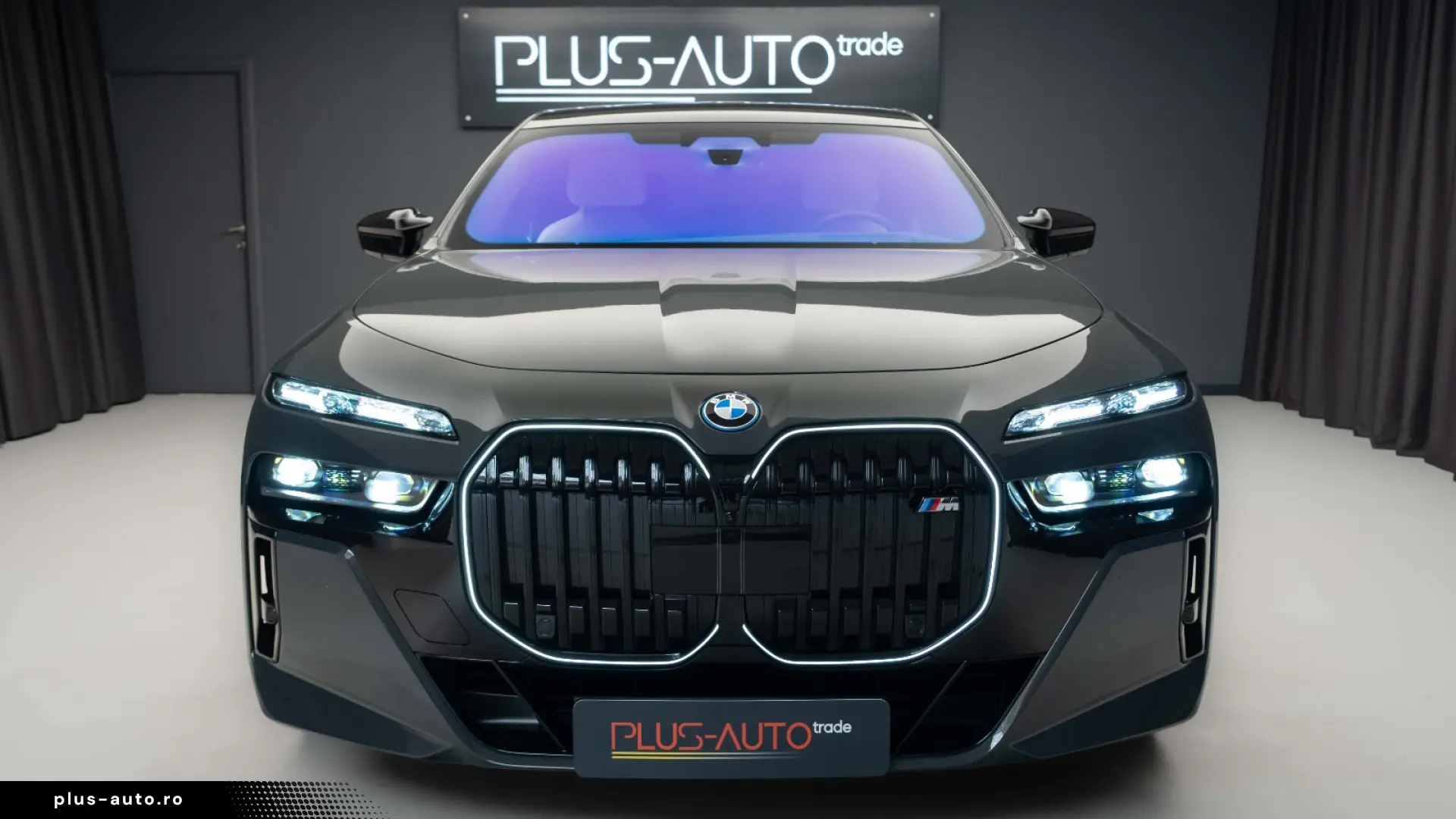 BMW M760