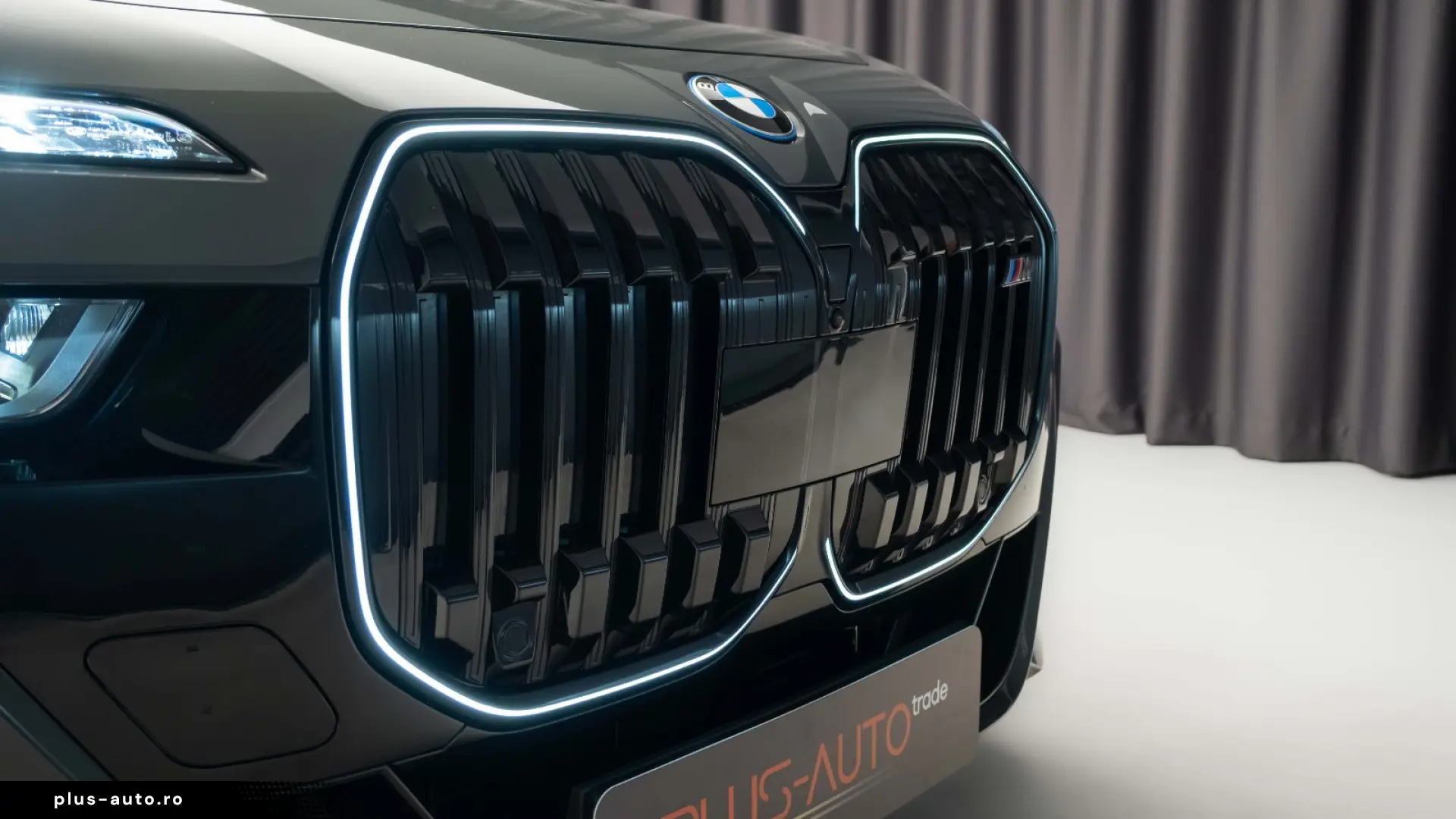 BMW M760