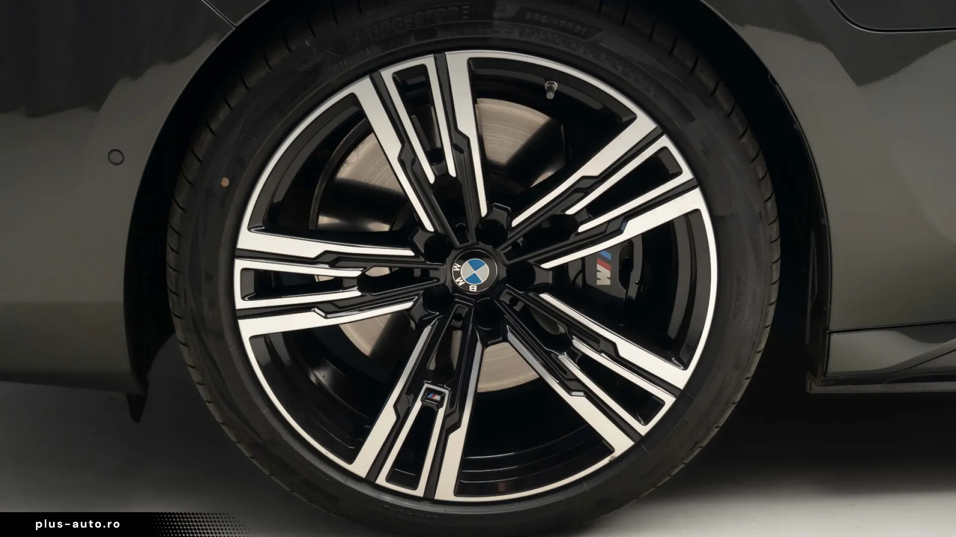 BMW M760
