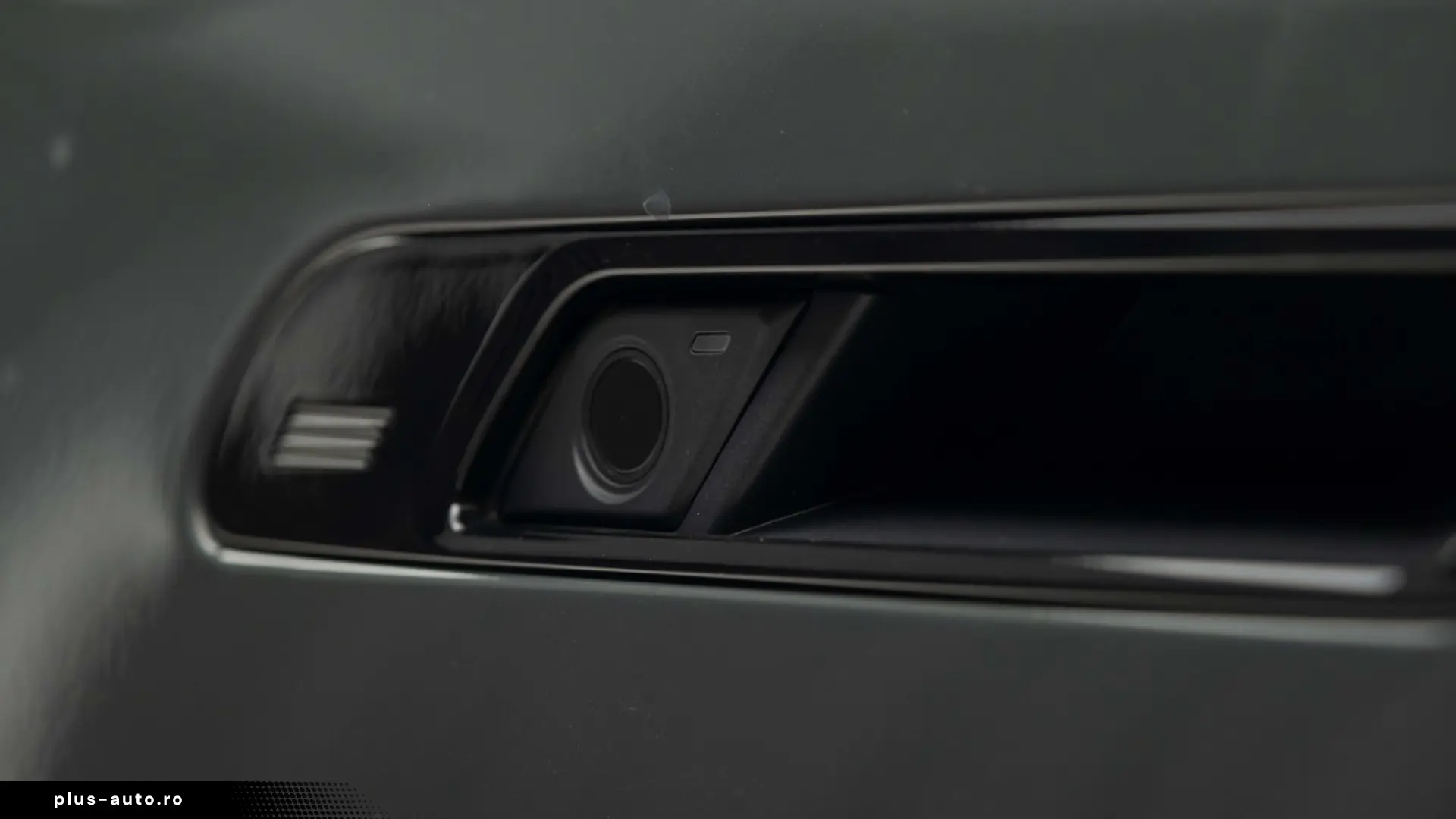 BMW M760