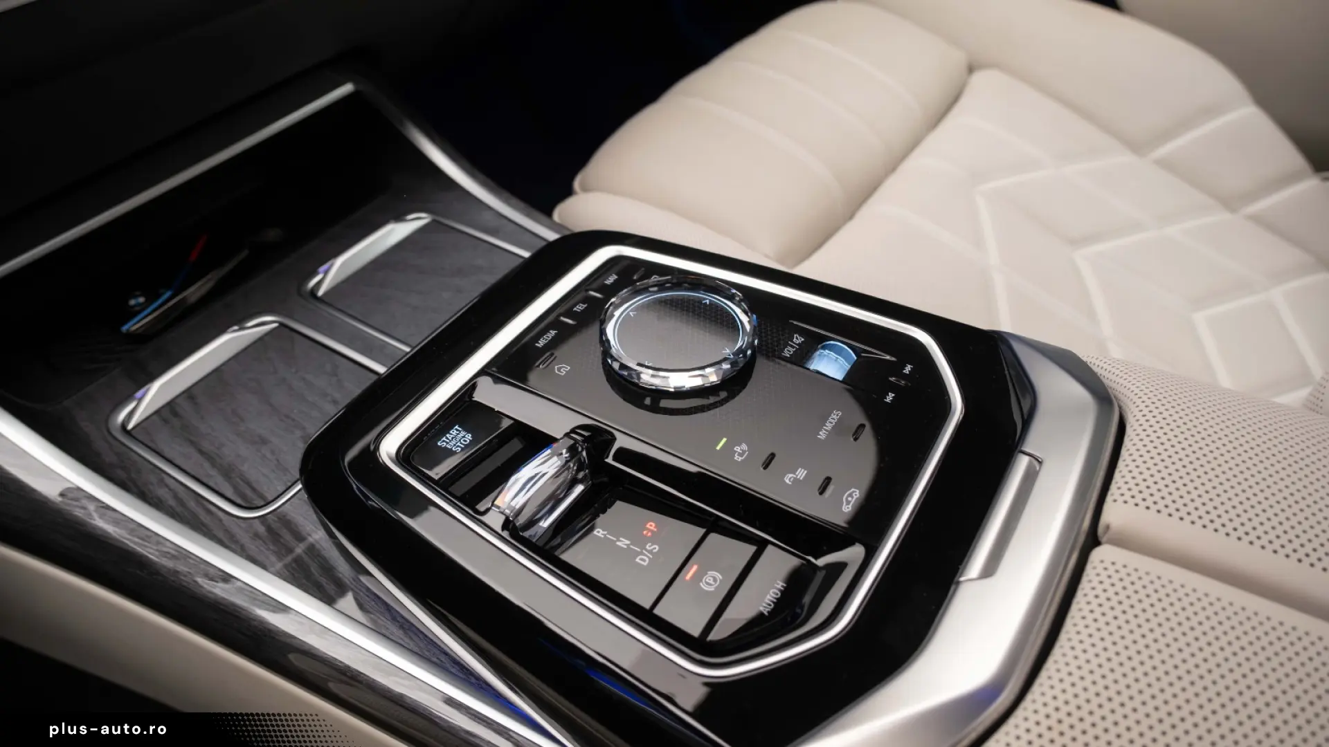 BMW M760