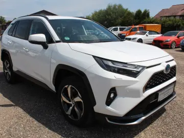 TOYOTA RAV 4 Plug-in Hybrid  4x4 LED ACC Park-Assistent