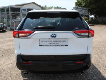 TOYOTA RAV 4 Plug-in Hybrid  4x4 LED ACC Park-Assistent