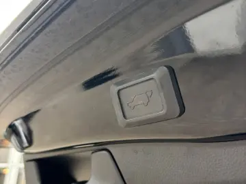 TOYOTA RAV 4 RAV4 Hybrid 4x4 Adventure I JBL I 360 Grad