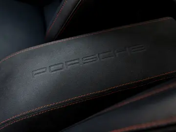 Porsche 911 992 Carrera S