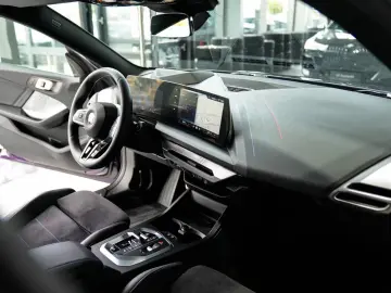 BMW 220 Gran Coupe i M SPORT PRO 360 Iconic Glow