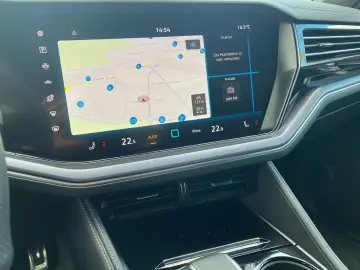 VW Touareg 3.0TDI V6 4Motion R-Line PANO NAVI ACC
