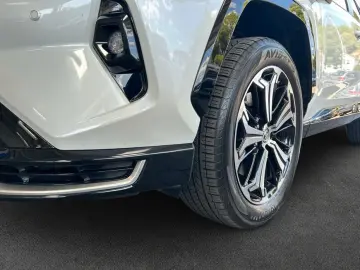 TOYOTA RAV4 2.5 Plug-in-Hybrid 4x4 Technik- und Style