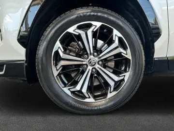 TOYOTA RAV4 2.5 Plug-in-Hybrid 4x4 Technik- und Style