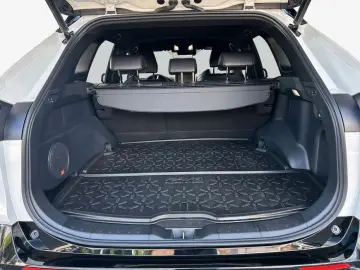 TOYOTA RAV4 2.5 Plug-in-Hybrid 4x4 Technik- und Style