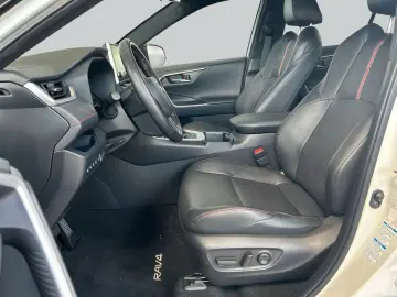 TOYOTA RAV4 2.5 Plug-in-Hybrid 4x4 Technik- und Style