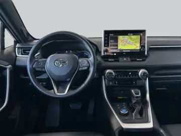 TOYOTA RAV4 2.5 Plug-in-Hybrid 4x4 Technik- und Style