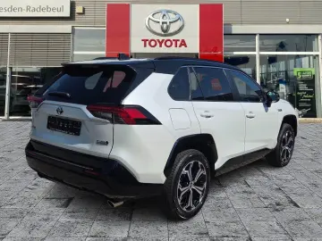TOYOTA RAV4 2.5 Plug-in Hybrid 4x4 Style AHK Navi ACC 3