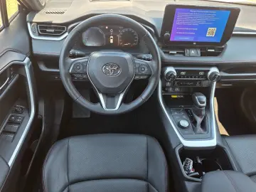TOYOTA RAV4 2.5 Plug-in Hybrid 4x4 Style AHK Navi ACC 3