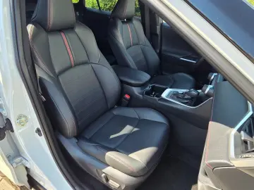 TOYOTA RAV4 2.5 Plug-in Hybrid 4x4 Style AHK Navi ACC 3