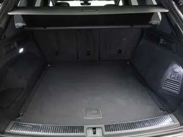 VW Touareg 3.0 TDI 4M DSG R-LINE BLACK-STYLE IQ.LIG
