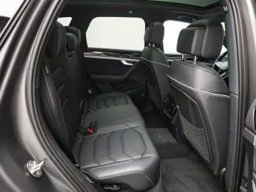 VW Touareg 3.0 TDI 4M DSG R-LINE BLACK-STYLE IQ.LIG