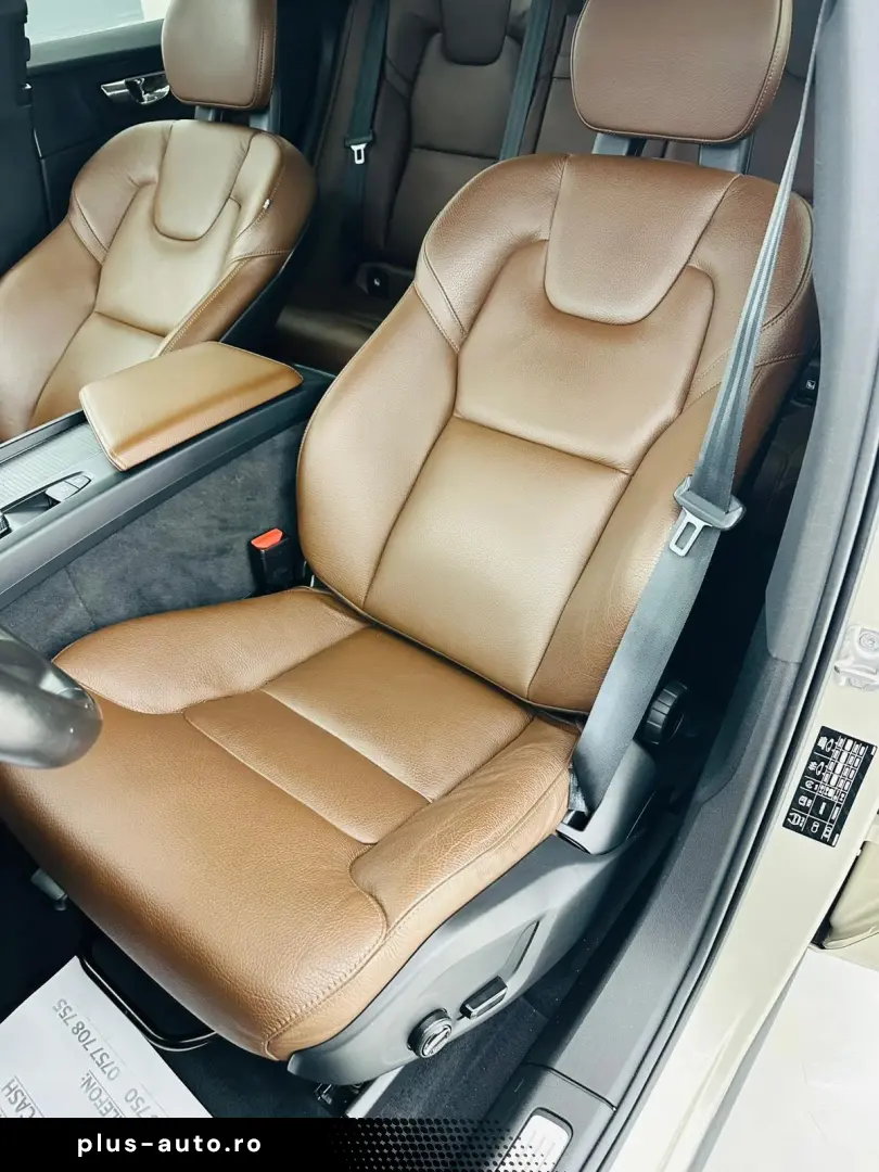 VOLVO XC60 2017 — imagine 21