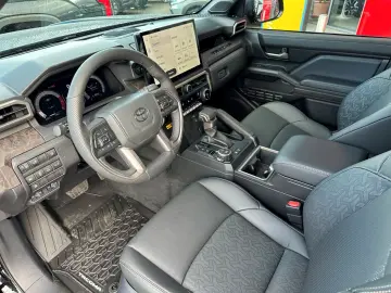 TOYOTA Tacoma  Hilux Limited Hybrid