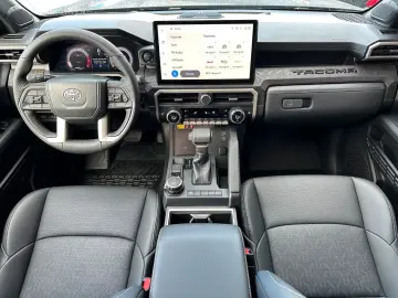 TOYOTA Tacoma  Hilux Limited Hybrid