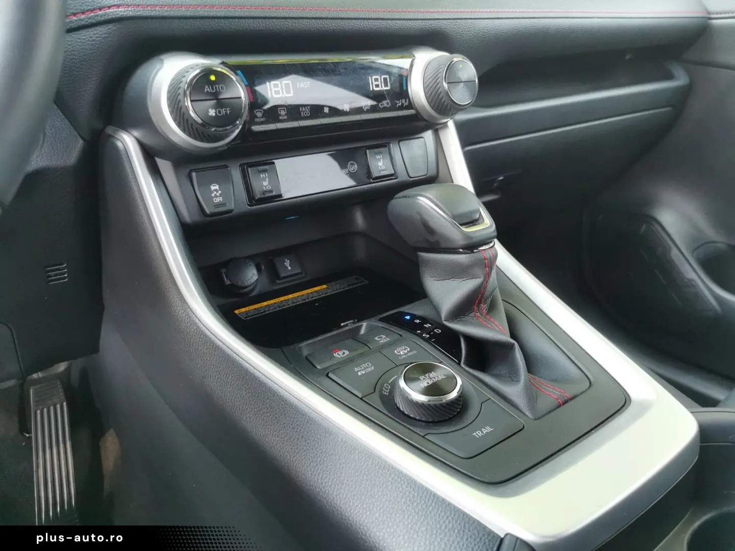 TOYOTA RAV 4 2 5L Plug-in Hybrid AWD Technik-Paket  Ein