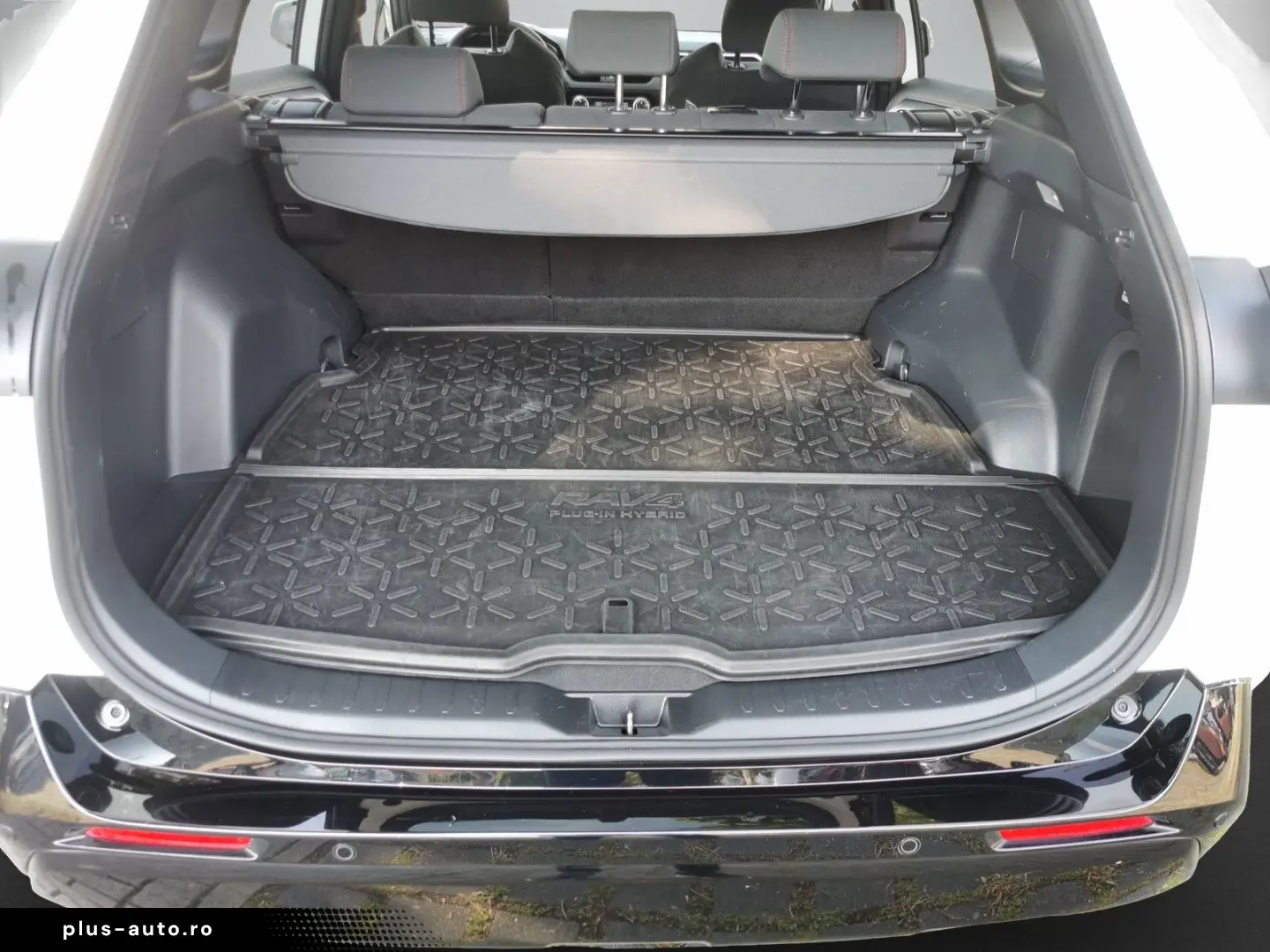 TOYOTA RAV 4 2 5L Plug-in Hybrid AWD Technik-Paket  Ein