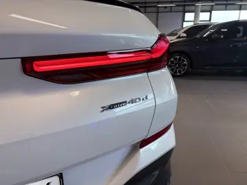 BMW X6 xDrive40d M Sport Pro PANO ACC Iconic Glow