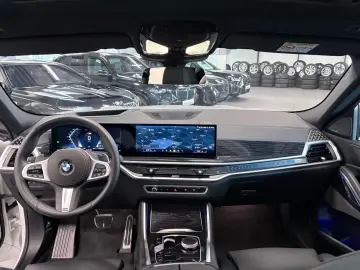 BMW X6 xDrive40d M Sport Pro PANO ACC Iconic Glow