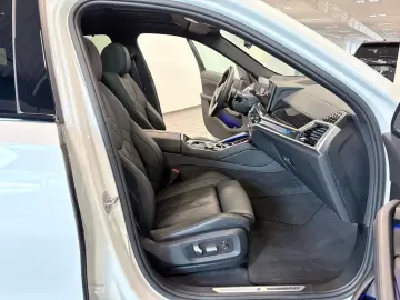 BMW X6 xDrive40d M Sport Pro PANO ACC Iconic Glow