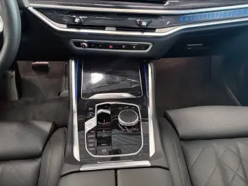 BMW X6 xDrive40d M Sport Pro PANO ACC Iconic Glow