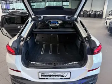 BMW X6 xDrive40d M Sport Pro PANO ACC Iconic Glow