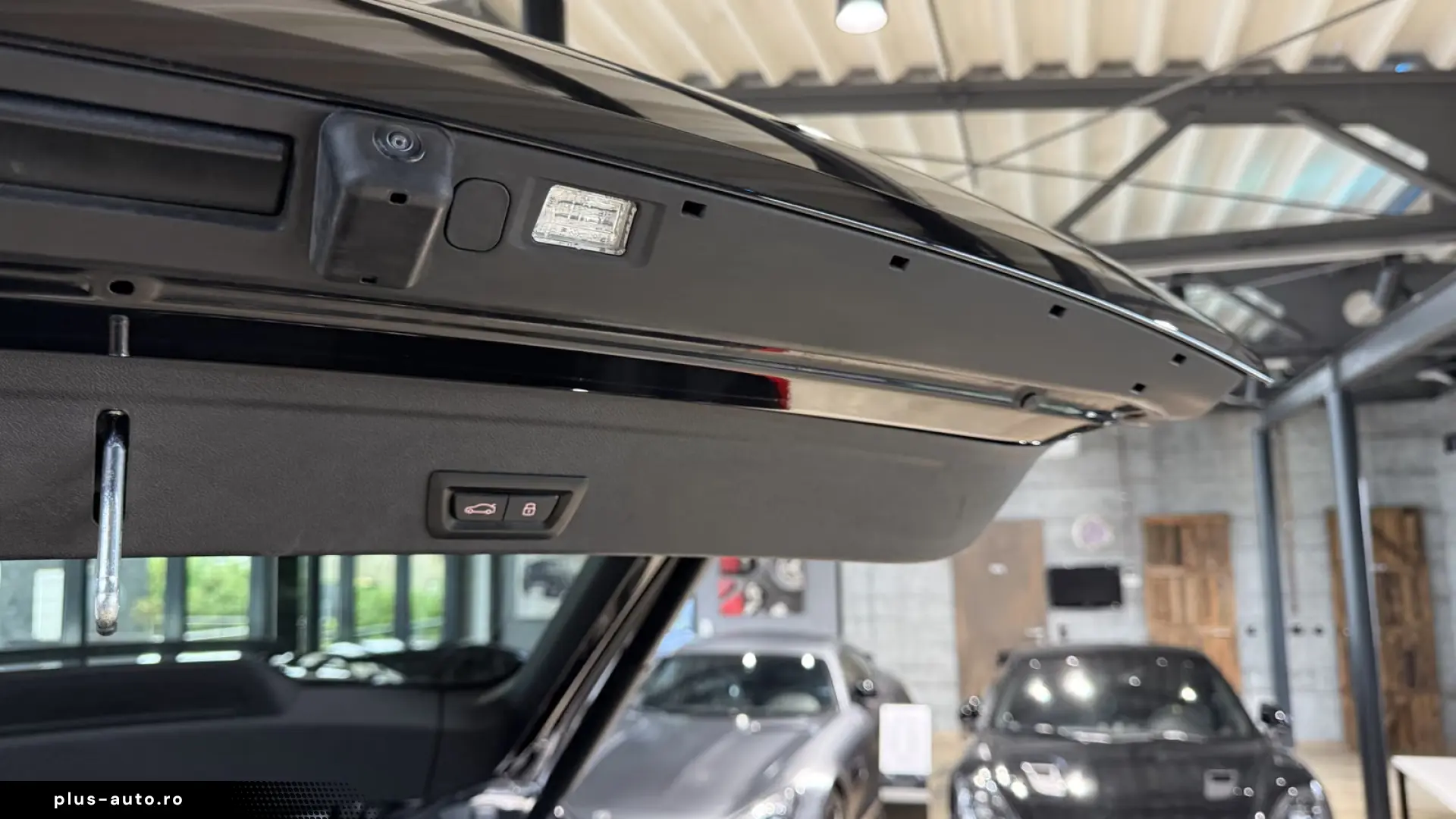 BMW X6 30 d xDrive M Sport PANO GESTIK HEADUP MASSAG