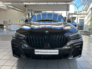 BMW X6 xDrive40d M Sport B&W Sky Lounge Iconic Glow