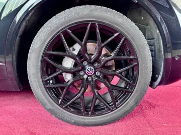 Volkswagen Touareg R-Line Black Style